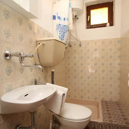 Basina 8749a *